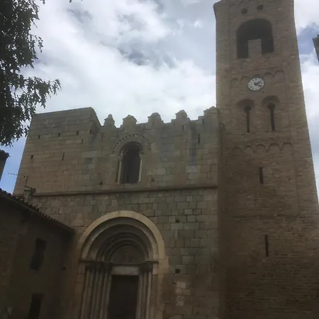 Les Arches Du Cloitre