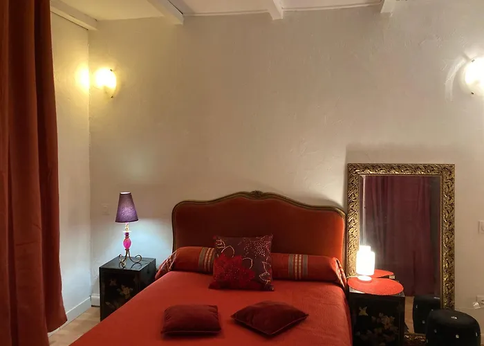 Les Arches Du Cloitre * Corneilla-de-Conflent